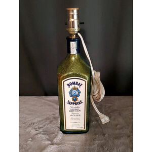 Bombay Sapphire Gin Liquor Bar Green Glitter Bottle Table Lamp Lounge Light